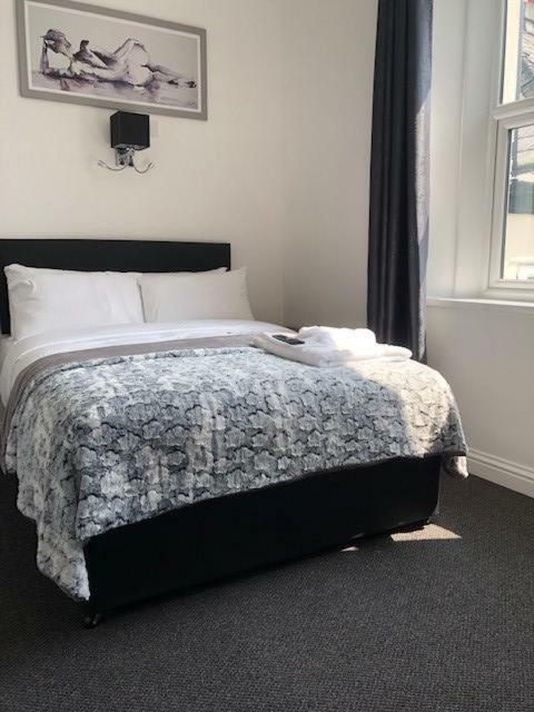 Ocean Apartment