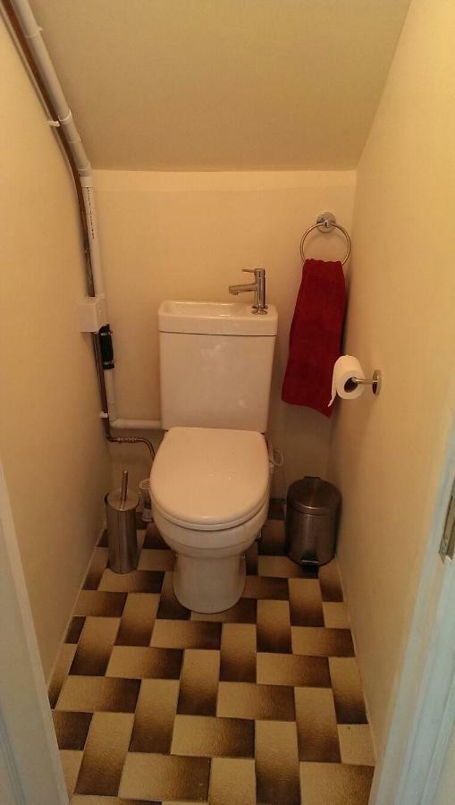 Double And Single In The Quiet Area With Excellent Shared Facilities