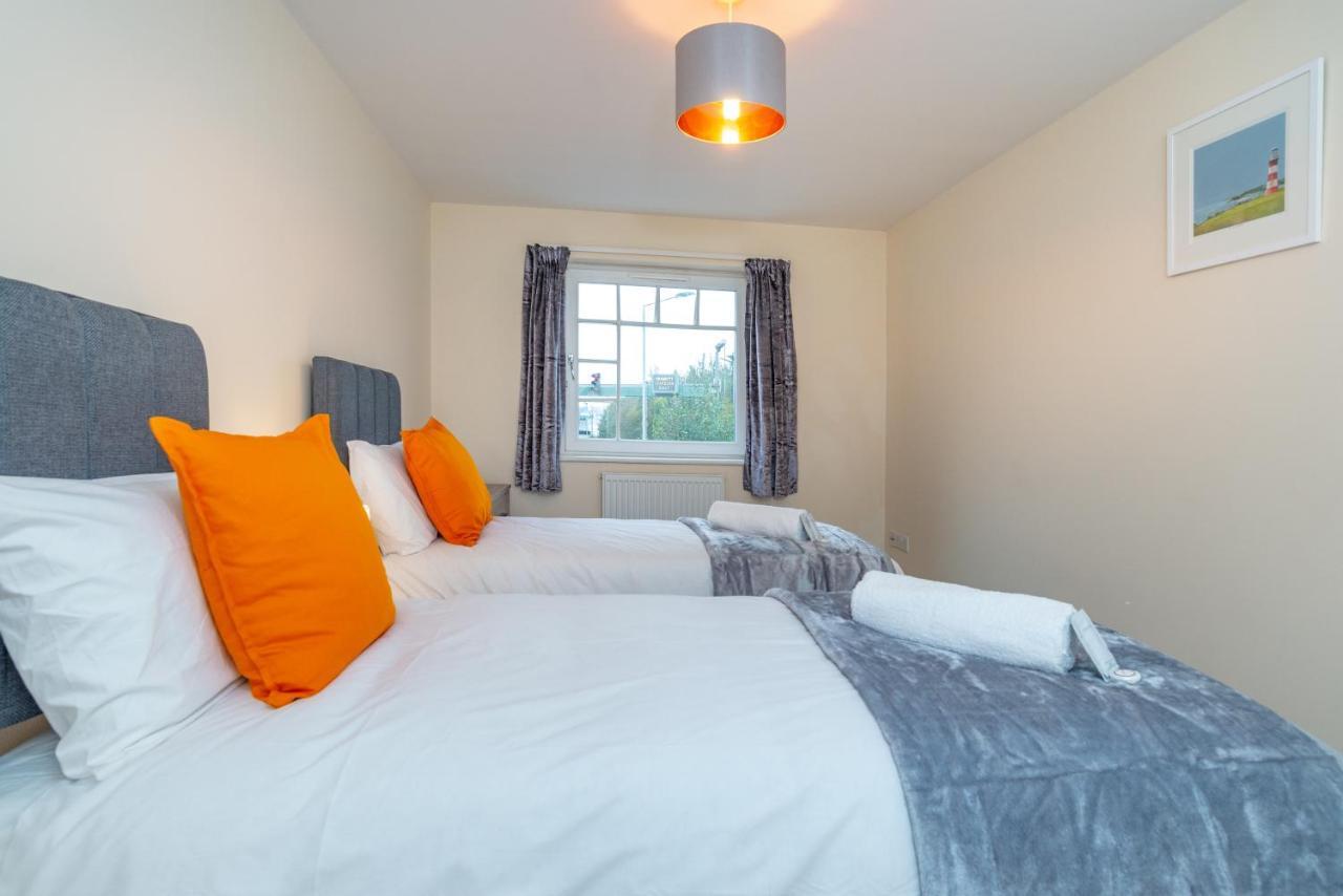 Tamar View Serviced * Plymouth