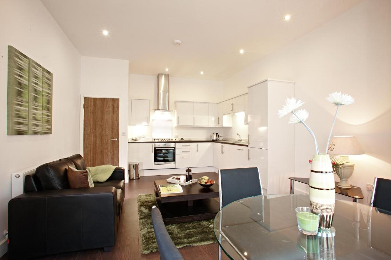 Strathmore House Apartment