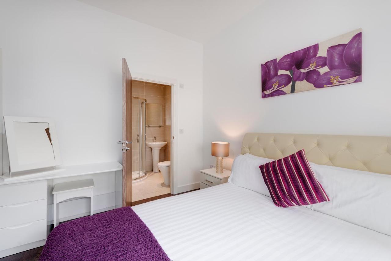 Strathmore House Apartment