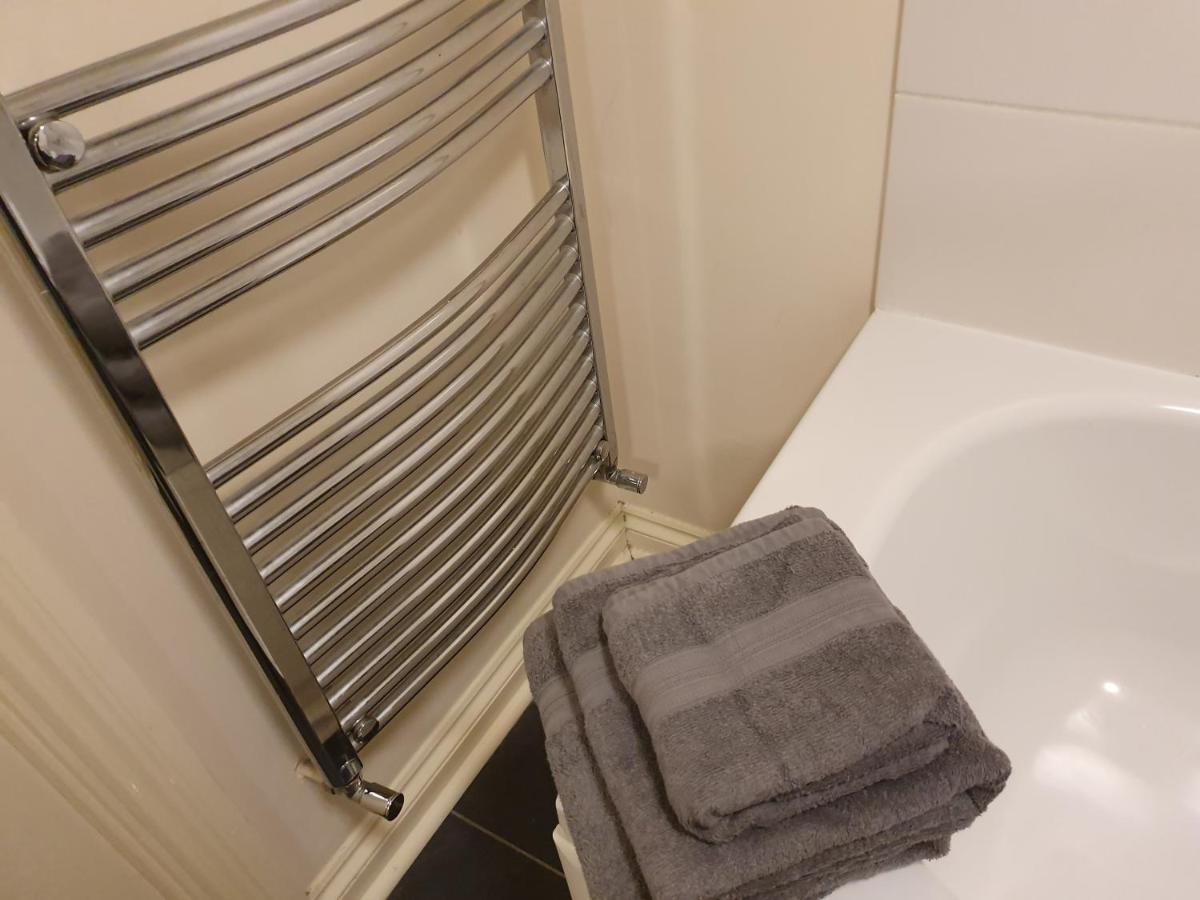 Ebrington House Apartment