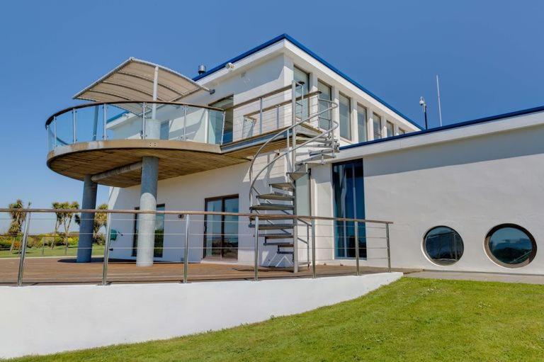Victoria House Holiday home *