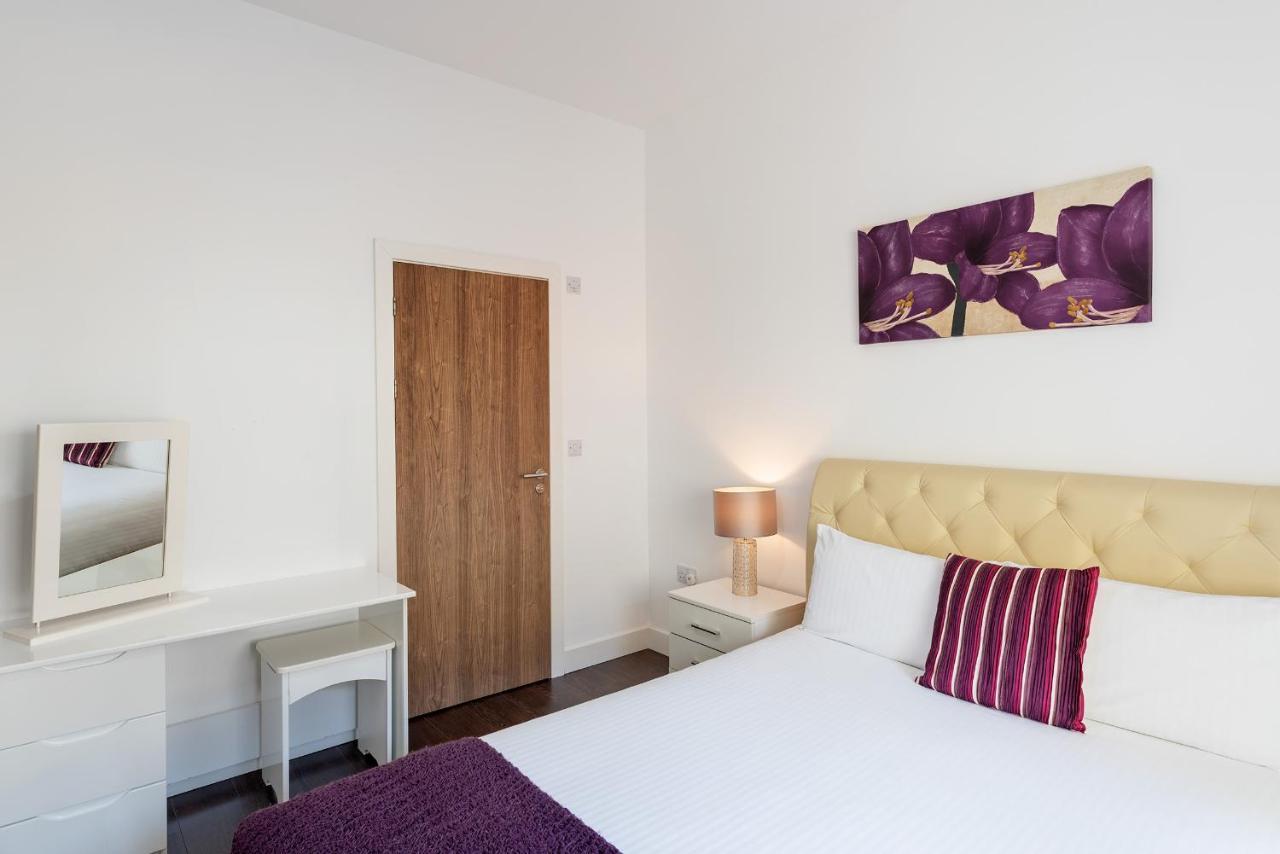 Strathmore House Apartment