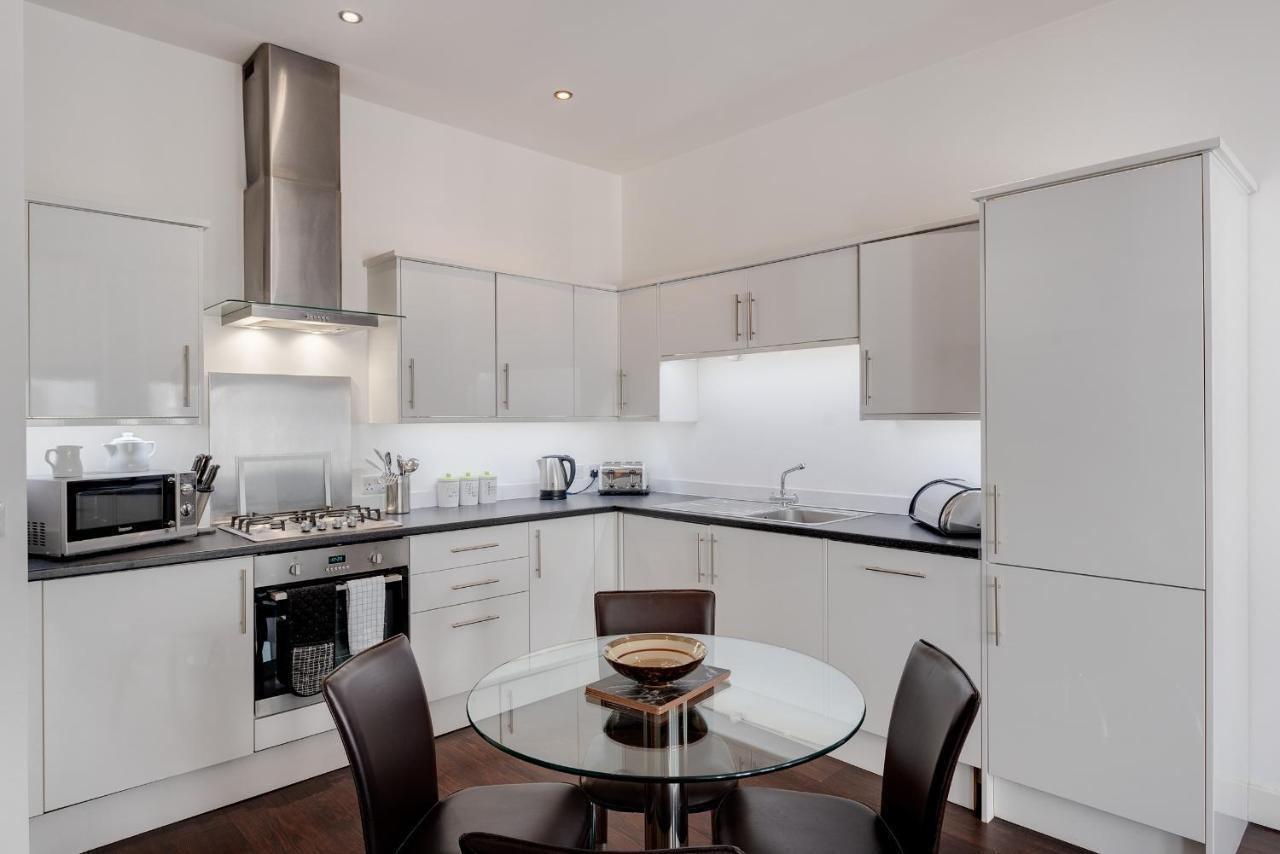 Strathmore House Apartment