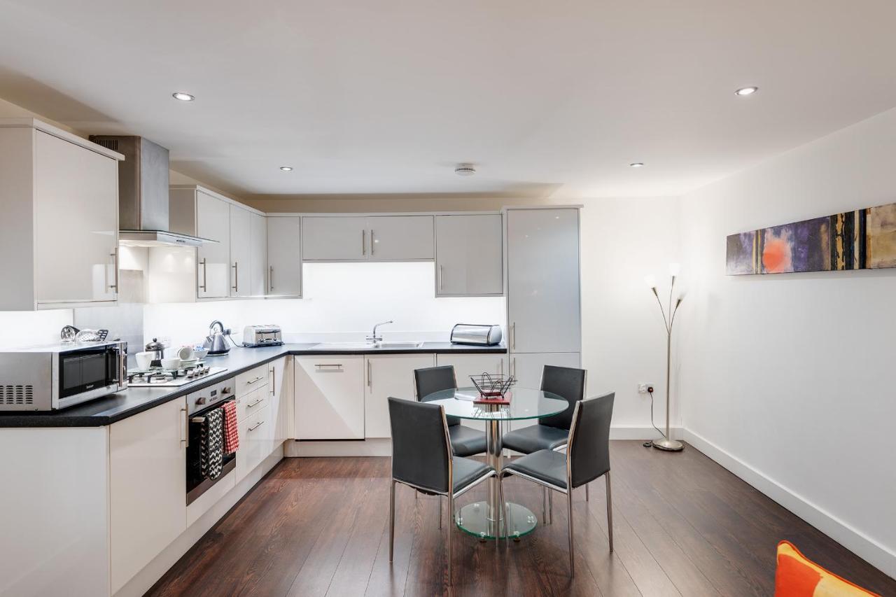 Strathmore House Apartment