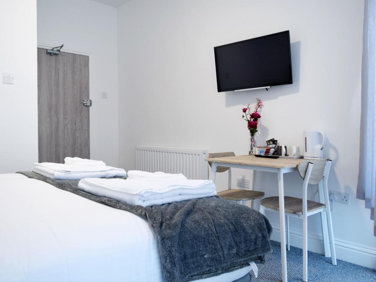 One Caprera Guest house