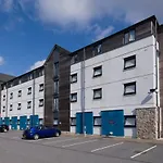 Premier Inn Plymouth City Centre - Sutton Harbour
