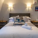The Three Crowns B&B