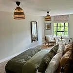 Raleigh Waterside Apartment - The Barbican, Plymouth