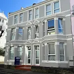 Edgcumbe Guest House
