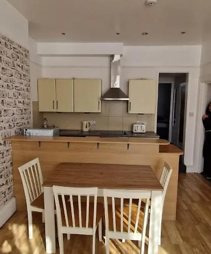74 Alma Road