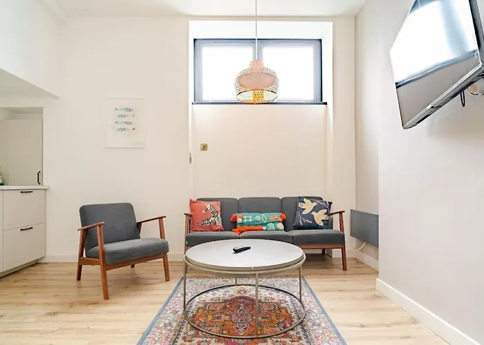 Stunning 2 Bed Apartment, Heart Of The Barbican
