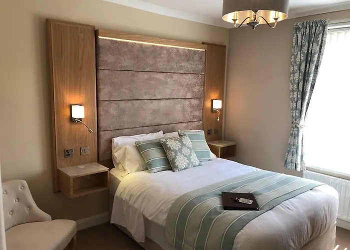 Edgcumbe Guest House