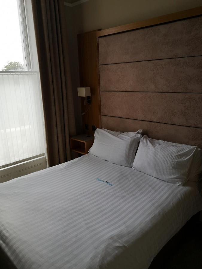 Invicta Hotel