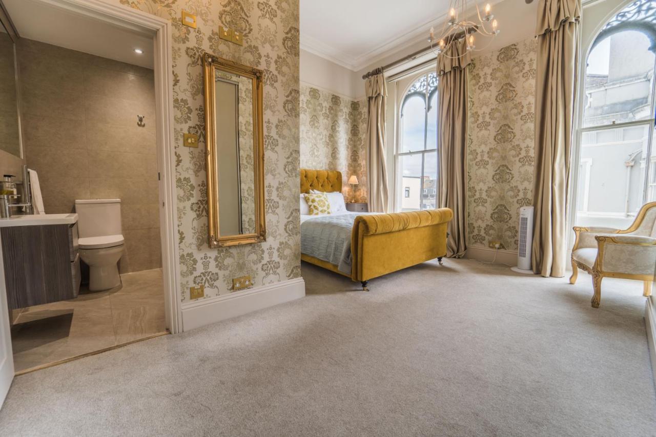 1 Elliot Terrace Aparthotel Plymouth