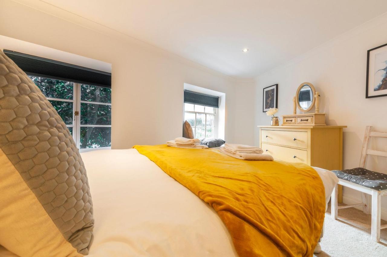 Apartment The Mews, Millfields, Centre By Pure B *