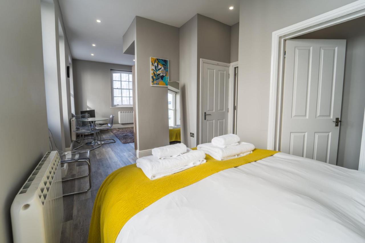 1 Elliot Terrace Aparthotel Plymouth