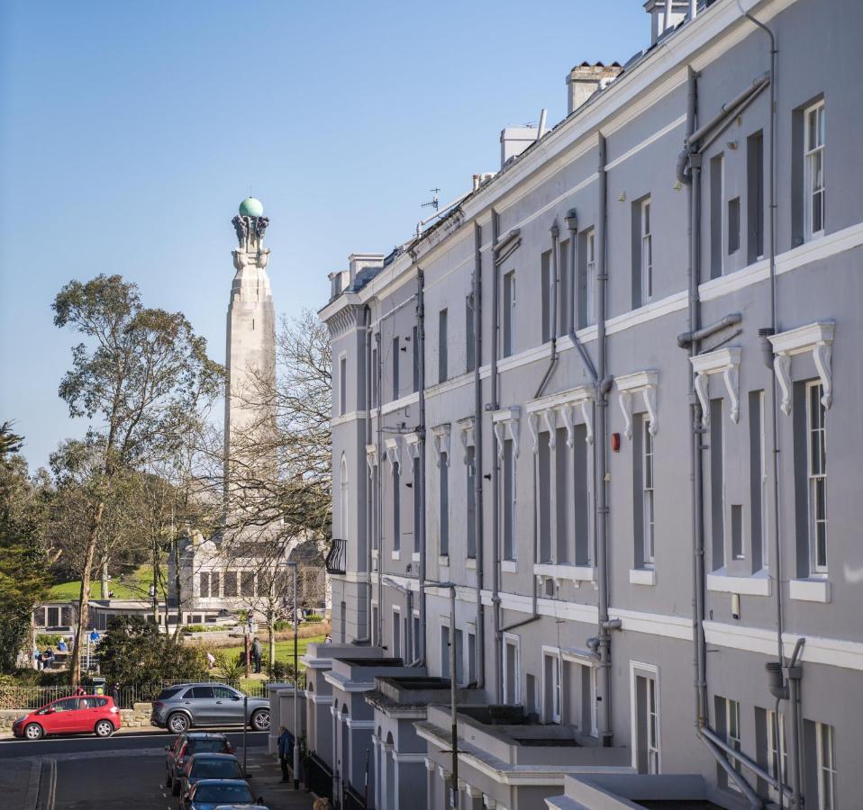 1 Elliot Terrace 4* Plymouth