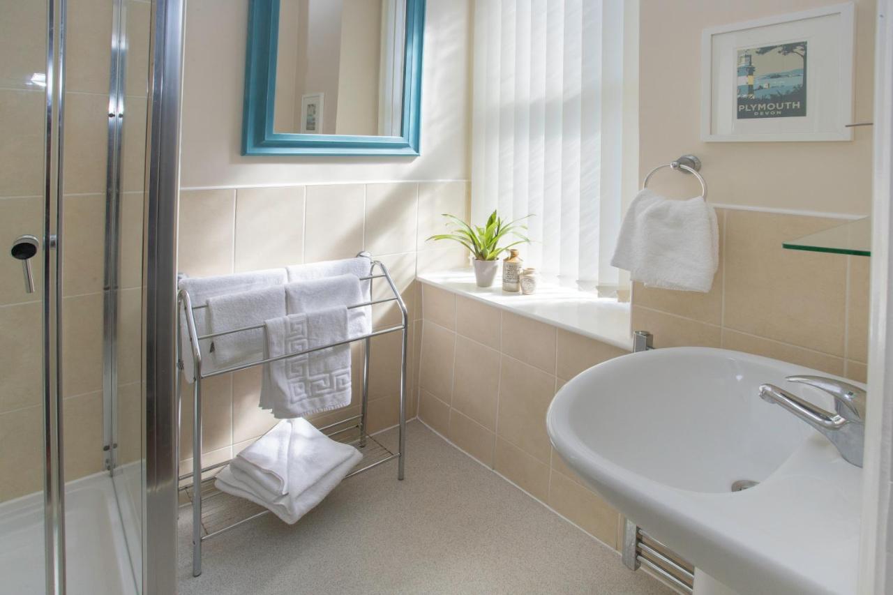 Mariners Guest house 4*