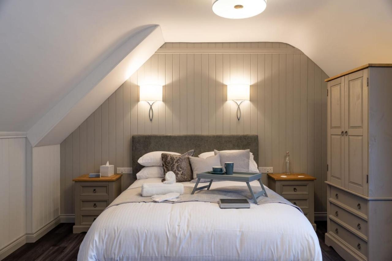 Bed & Breakfast The Three Crowns 2*