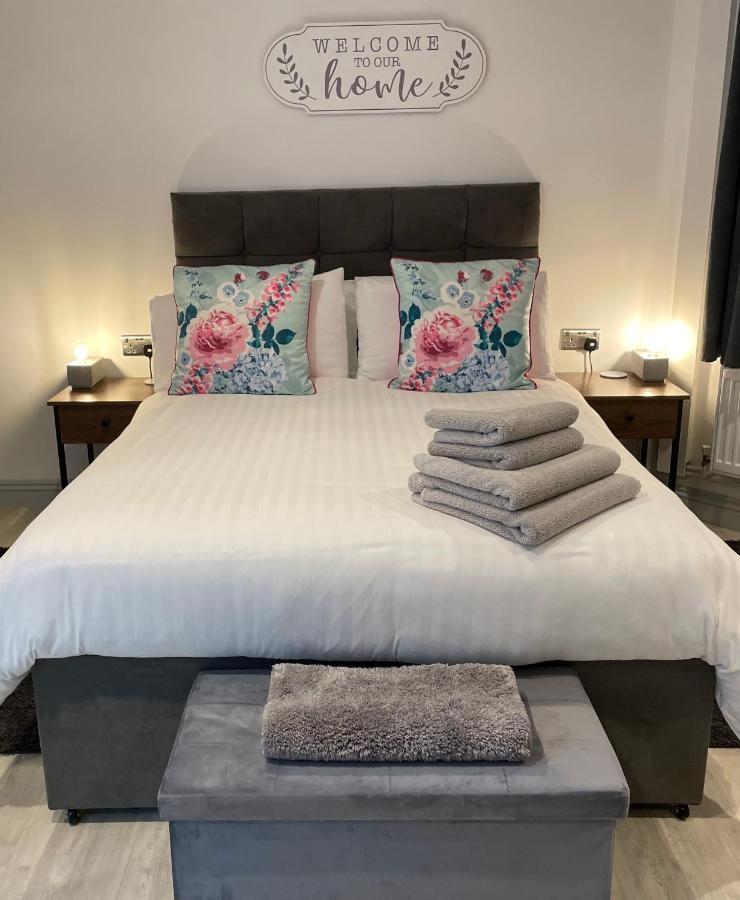 Stunning Contemporary 1 Bedroom En-suite Annexe