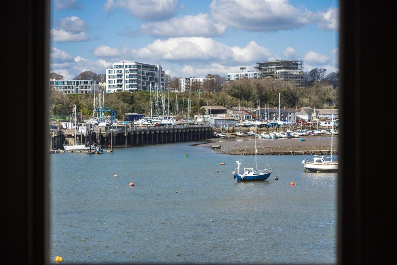 Apartment Drakes Wharf @ Royal William Yard *