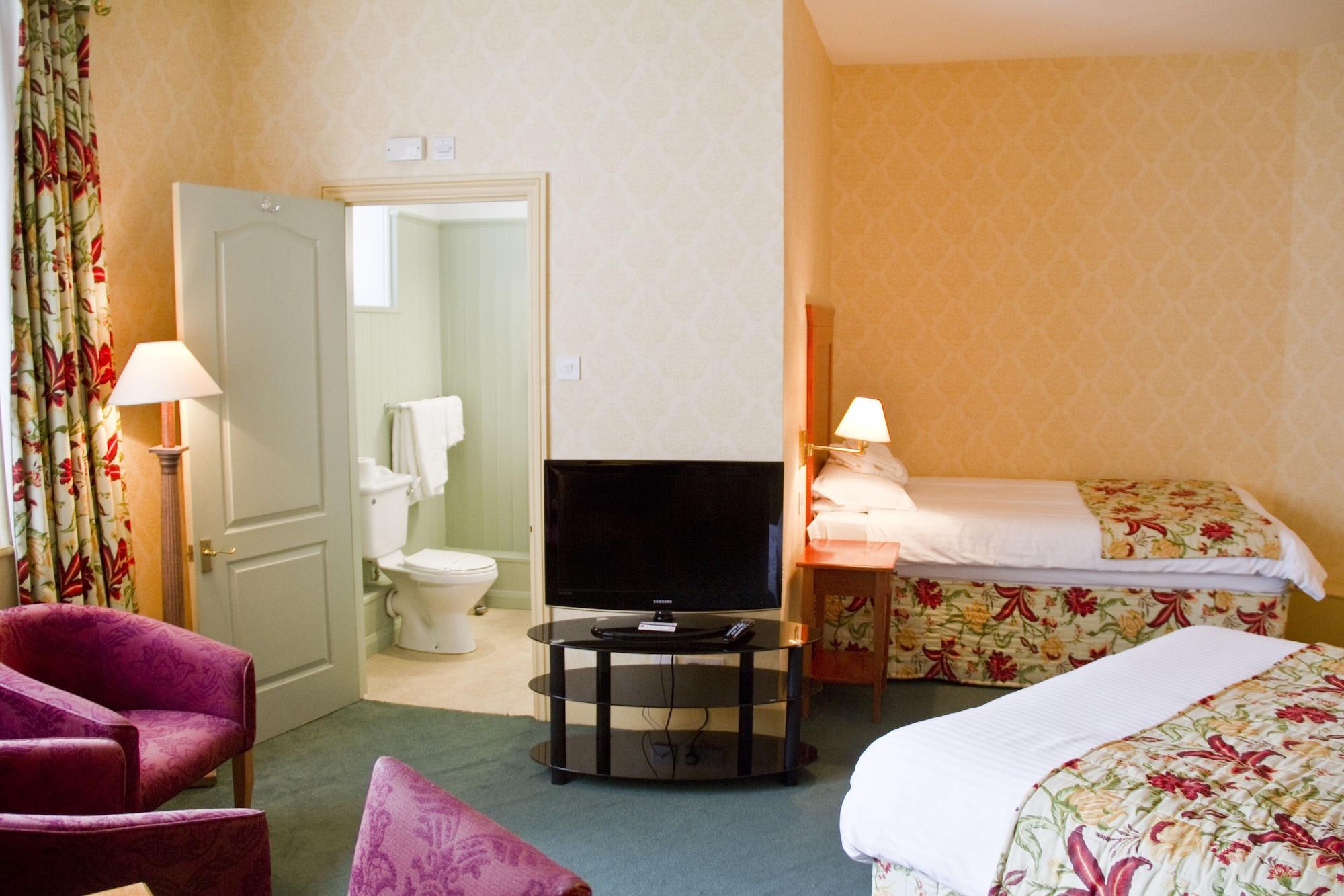 Duke Of Cornwall Hotel