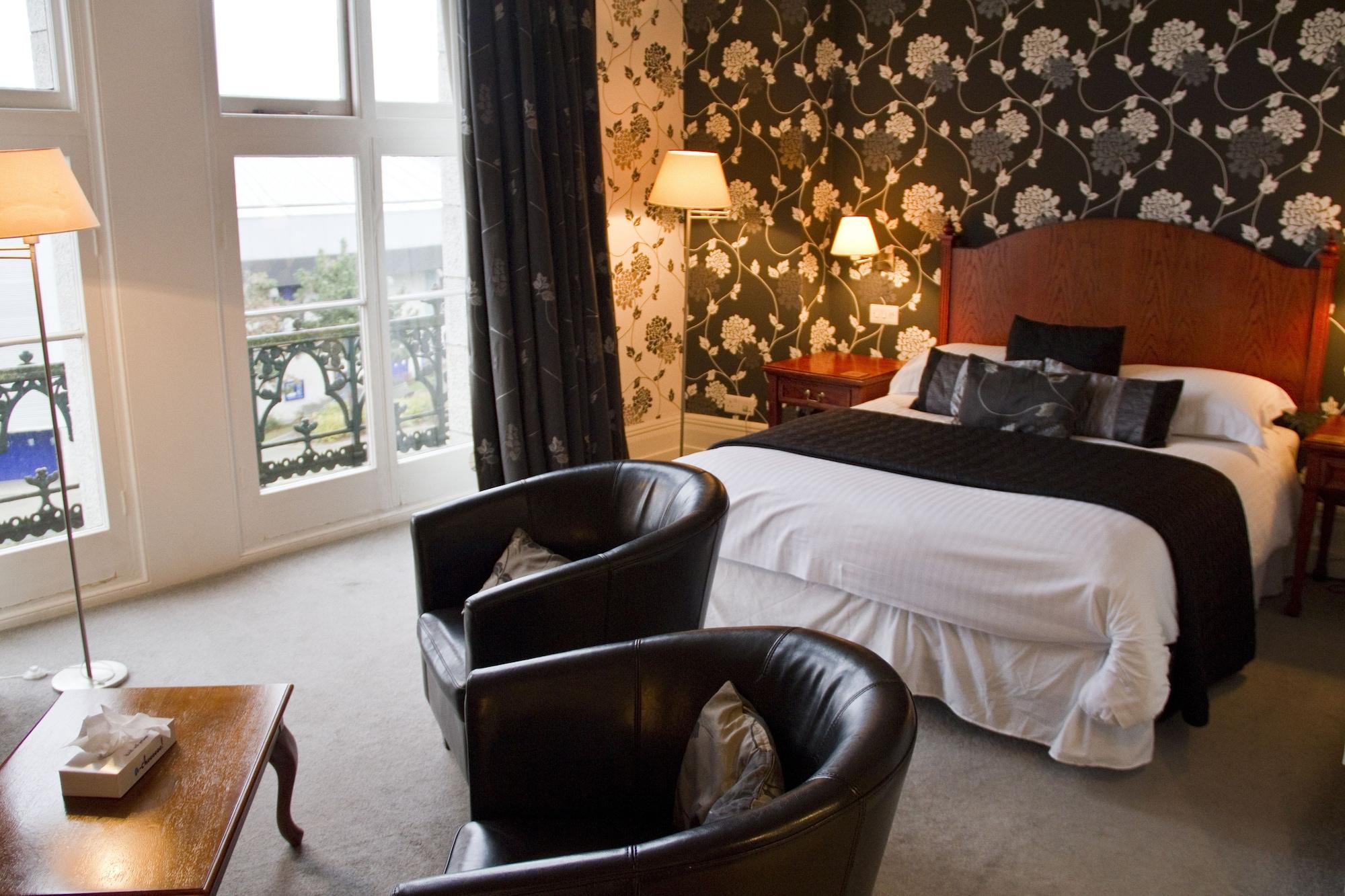 Hotel Duke Of Cornwall