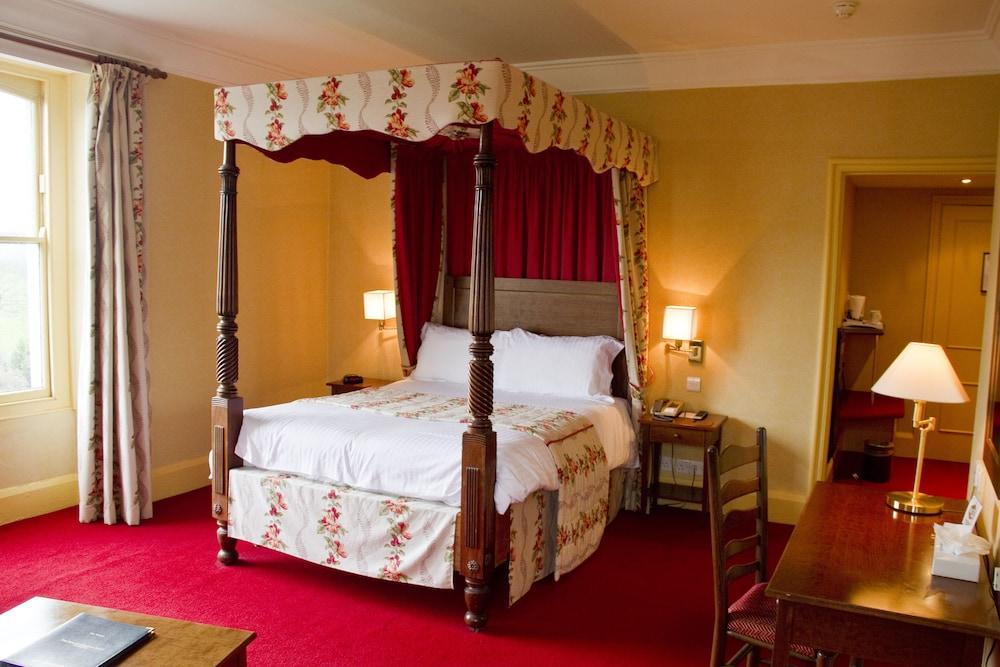 Duke Of Cornwall Hotel 3*
