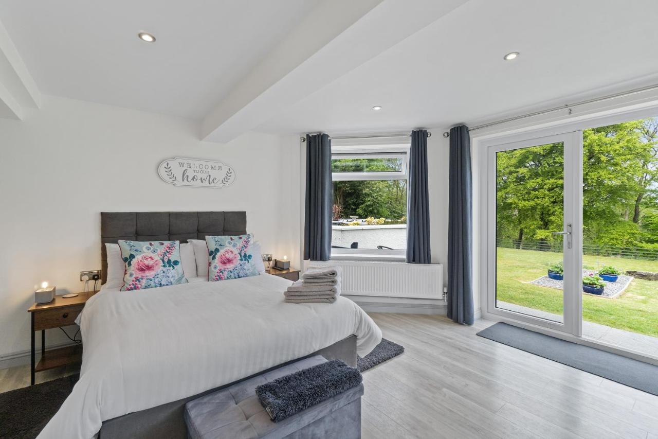 Stunning Contemporary 1 Bedroom En-suite Annexe Apartment *
