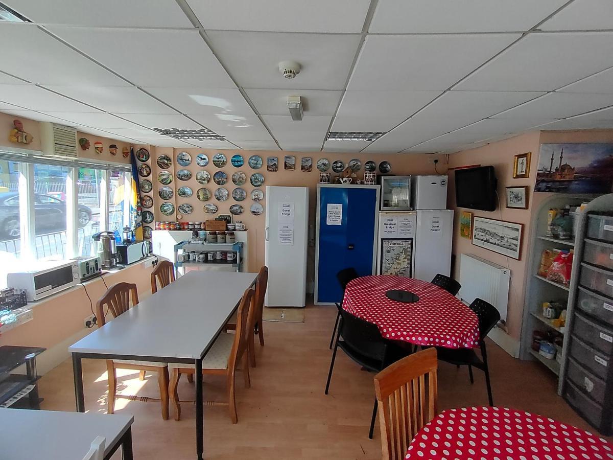 Hostel Nomad Nest Plymouth