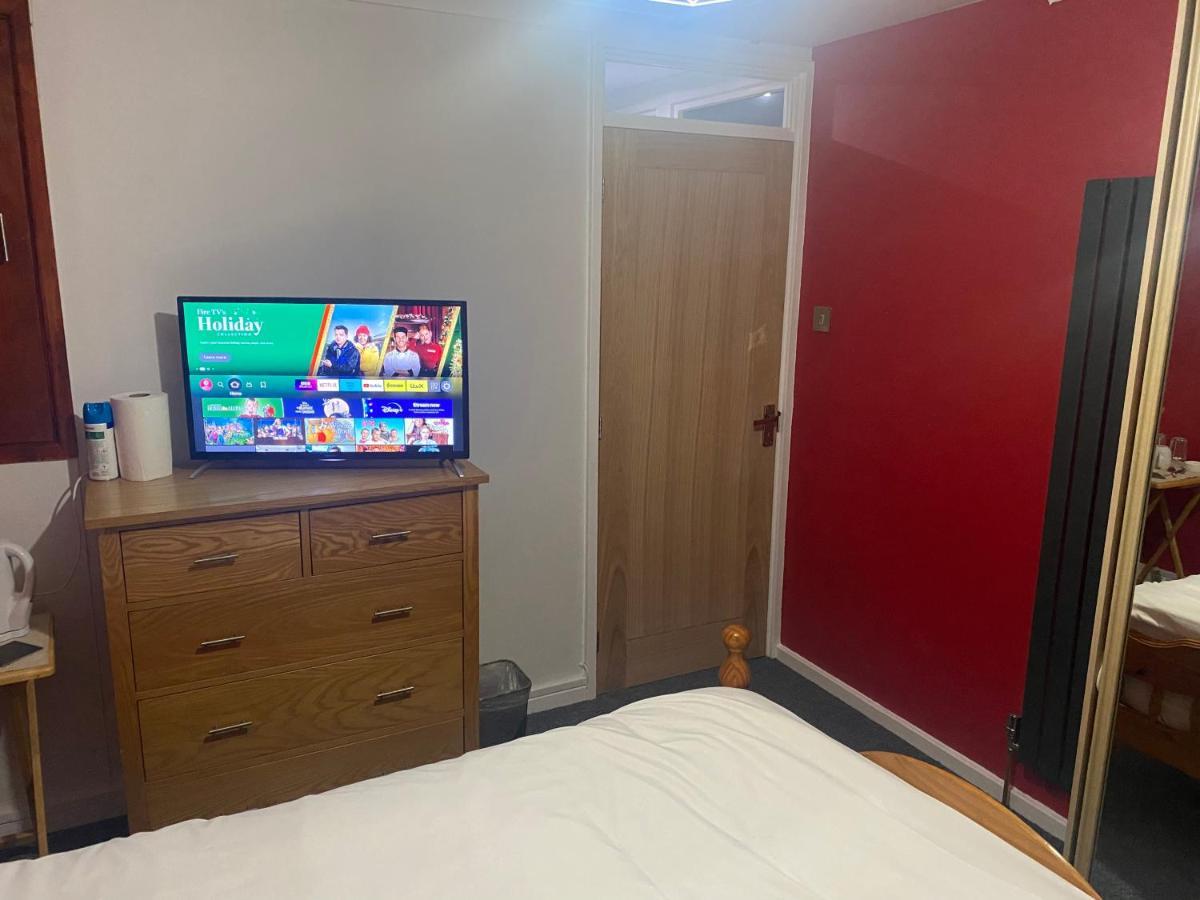 Homestay Southway Double Near Derriford *