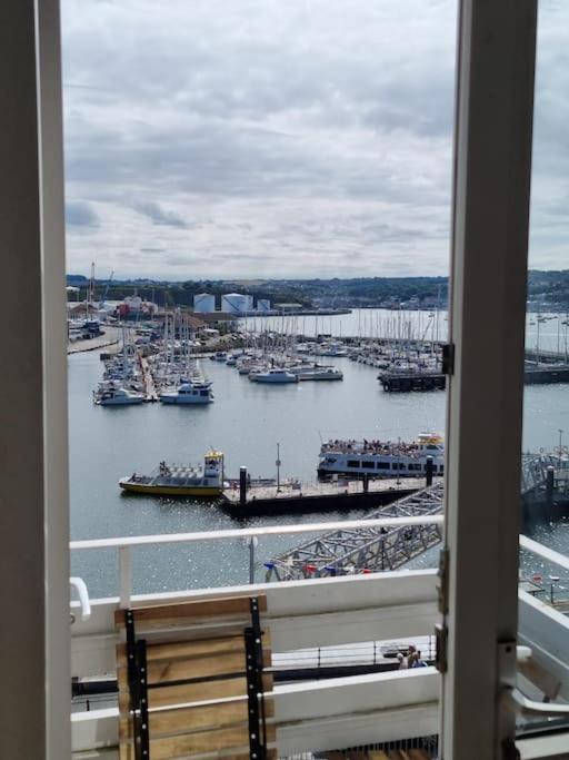 With A View, Perfect For Breaks And Wfh Apartment Plymouth