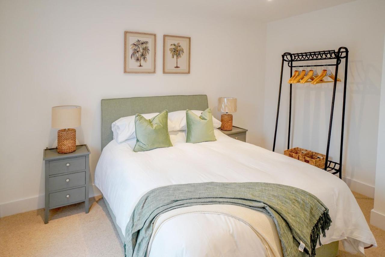 39 Teesra House * Plymouth