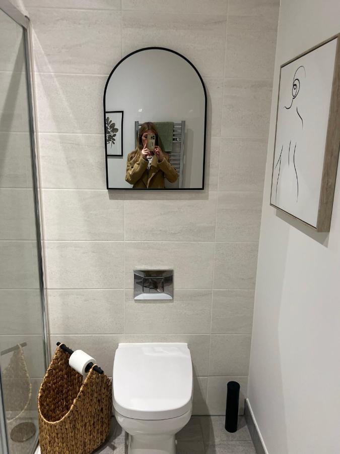 39 Teesra House
