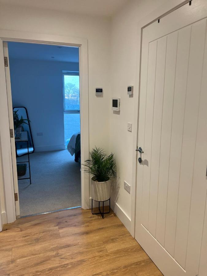 Apartment 39 Teesra House *