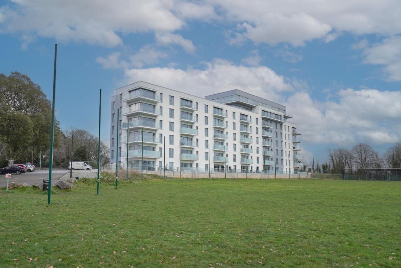 39 Teesra House Apartment *