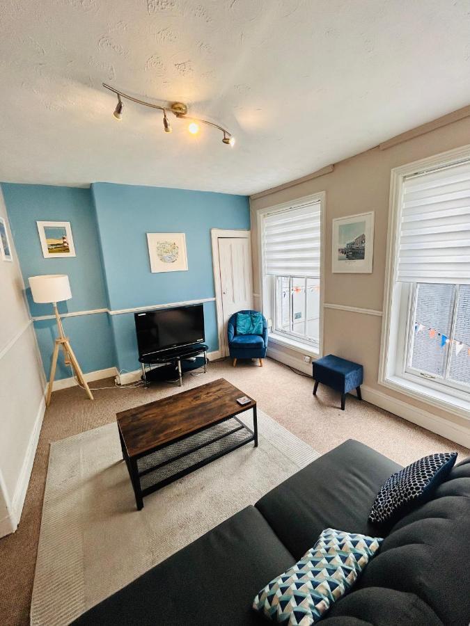 Apartment Acora's Plymouth
