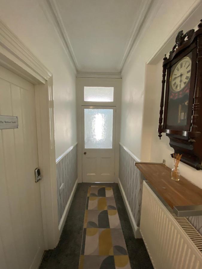 The Walnut Lovely One Bedroom Flat In Stoke. Apartment Plymouth