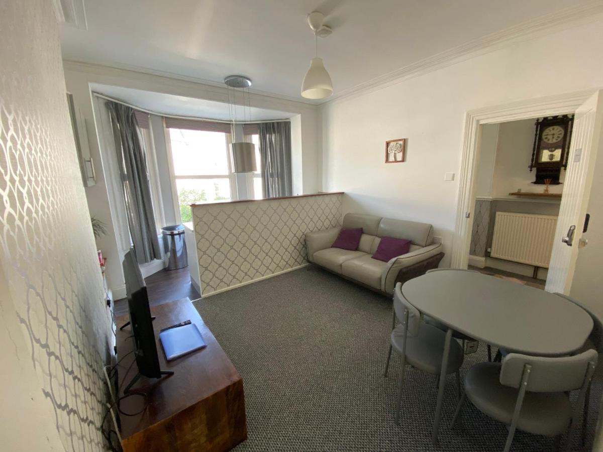 Apartment The Walnut Lovely One Bedroom Flat In Stoke. Plymouth