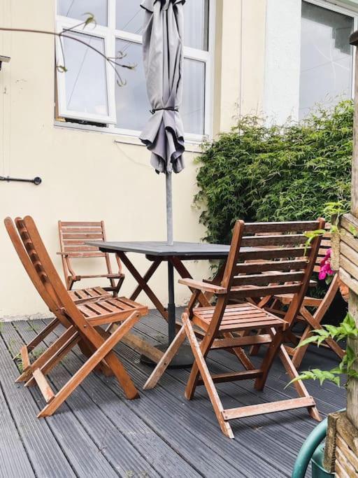 The Garden Flat Apartment *