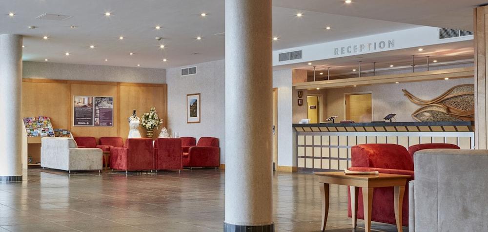 Future Hotel 3*
