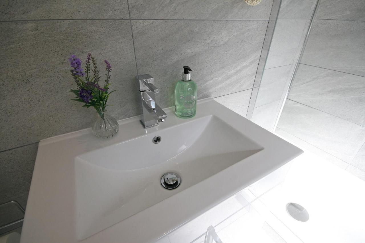 Yealm Self Catering Log In Devon With Hot Tub * Plymouth