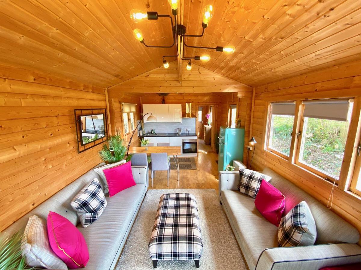 Chalet Yealm Self Catering Log In Devon With Hot Tub Plymouth