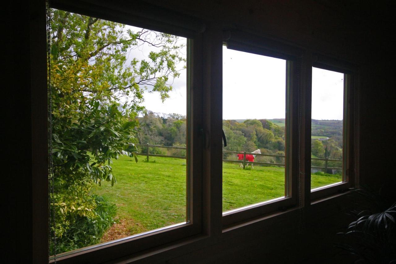 Yealm Self Catering Log In Devon With Hot Tub Plymouth