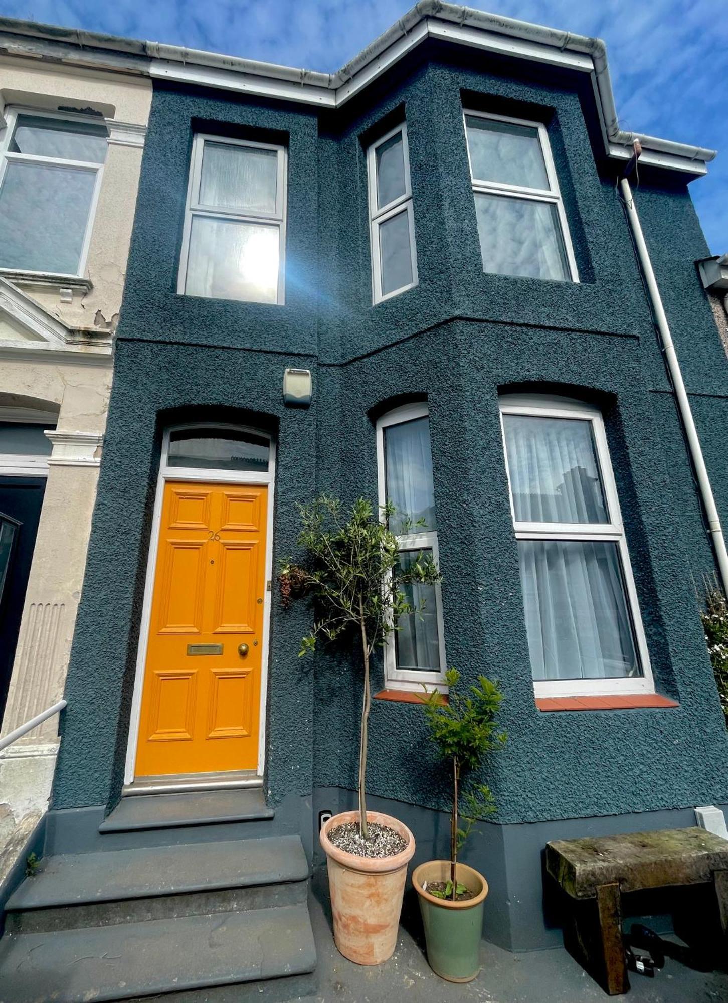 Bright And Cosy, 3 Bedroom