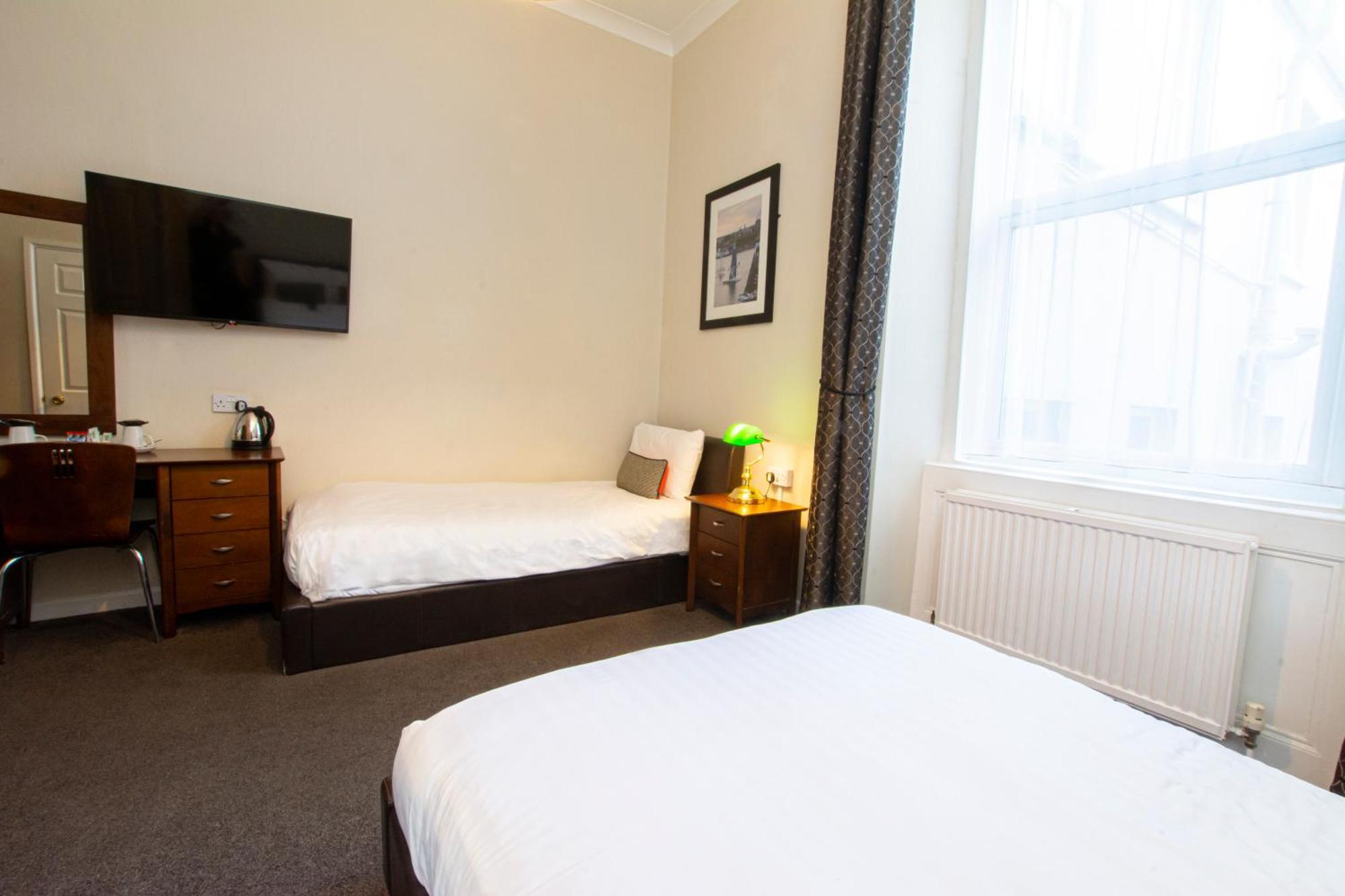 Oyo The Grosvenor Hotel 3*