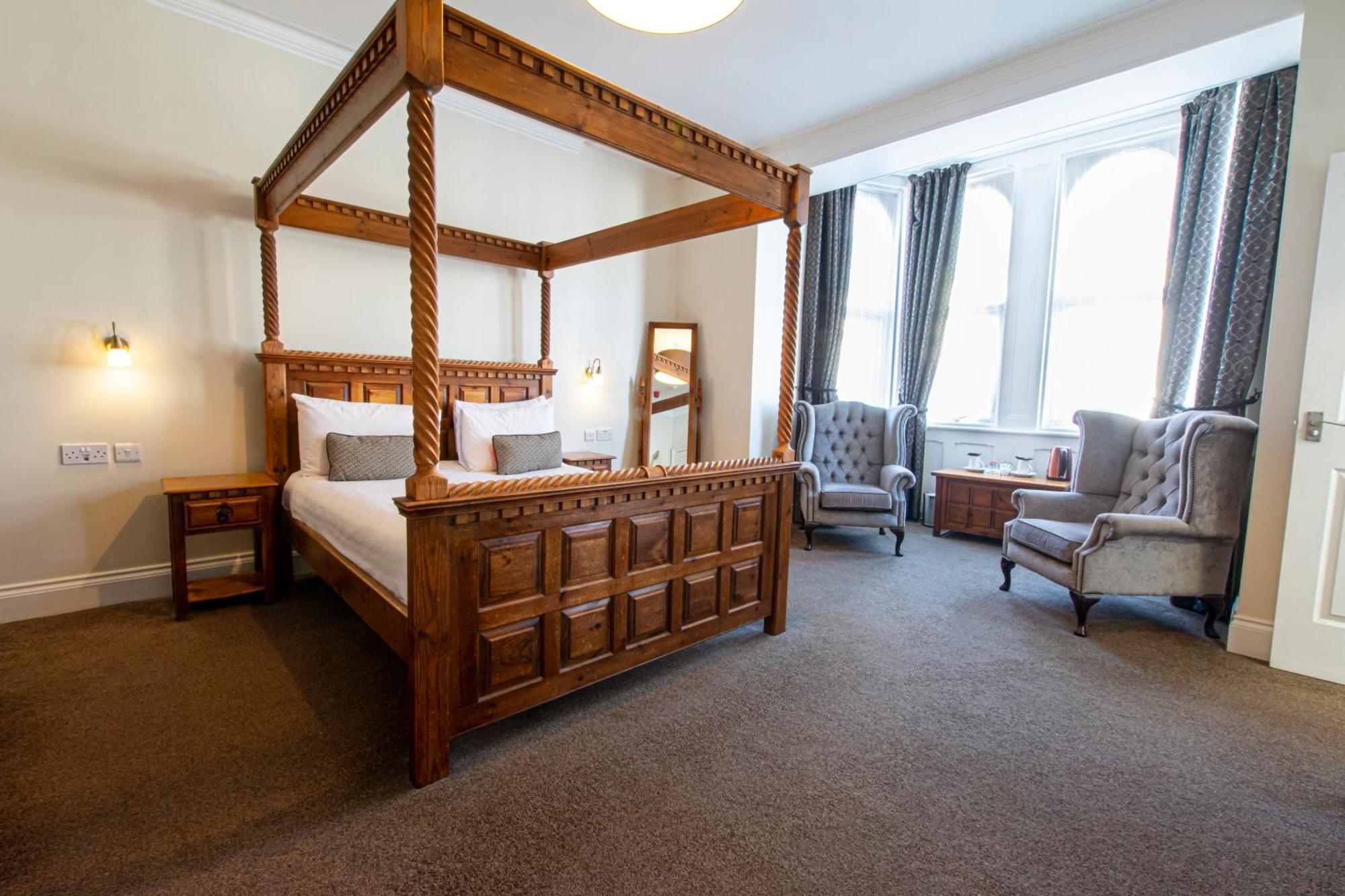Hotel Oyo The Grosvenor