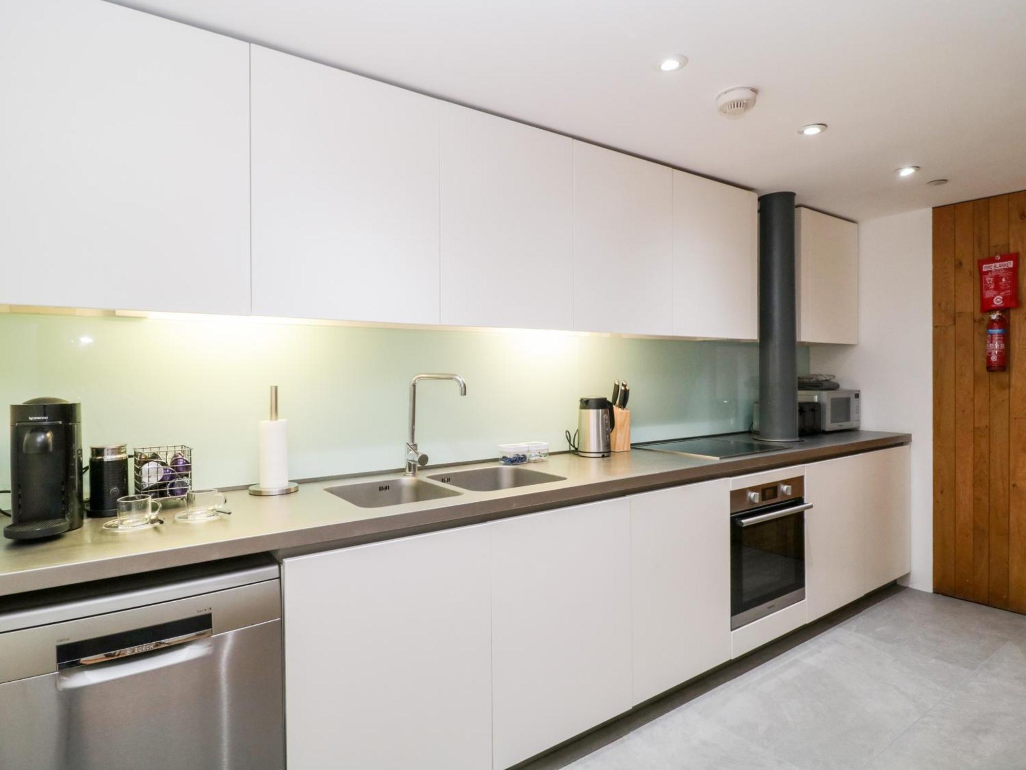 Clarence Riverside, Royal William Yard Apartment *